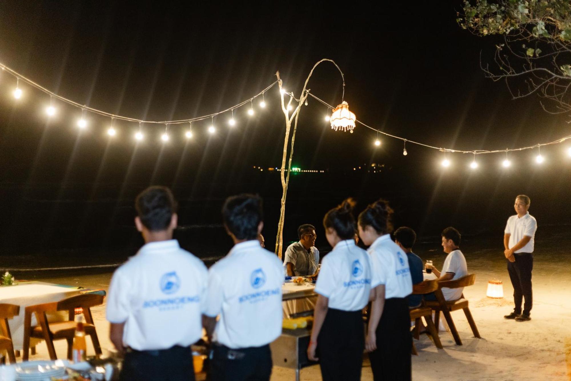 Soonnoeng Resort Koh Rong Sanloem Exterior photo